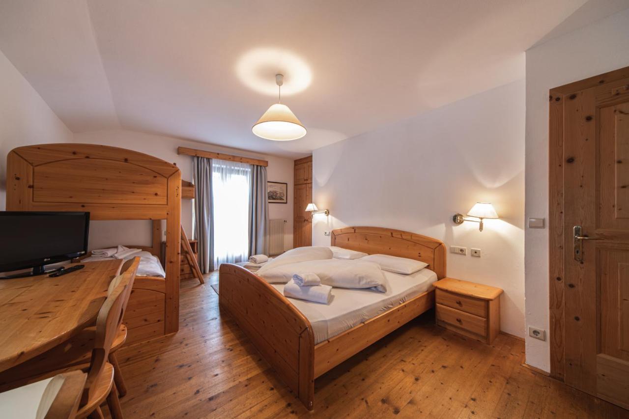 Hotel Fines Funes  Luaran gambar